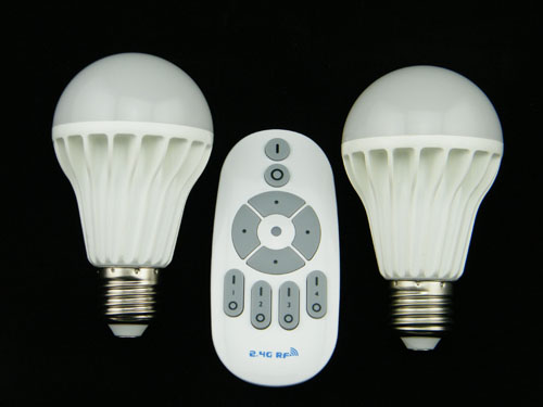 څR΢(yu)(sh)(yng)2.4G{(dio)ⷽ޹mLED