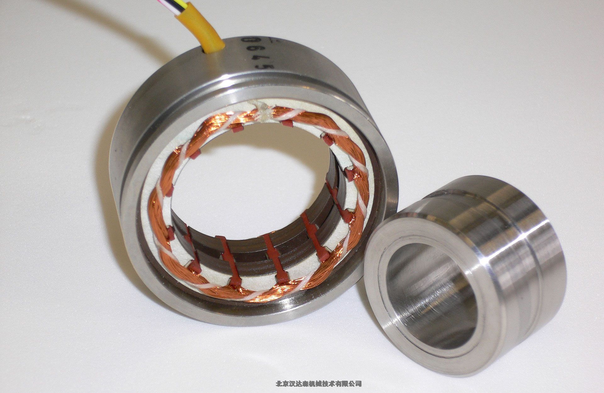 ʿADMOTEC׃ KXS2000ϵ_ʽʽЧ_(d)95%