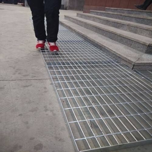KX䓸ŰS҃r